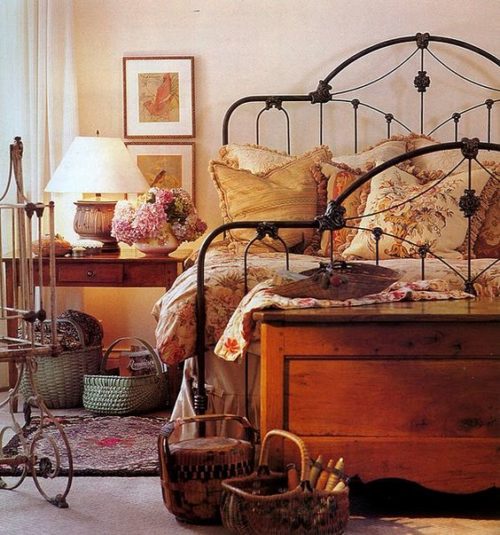 What is Safe to Store in a Cedar Chest? Amish Handcrafted