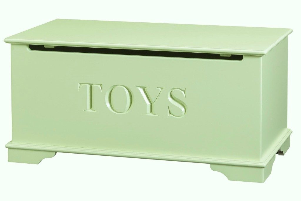 green toy chest